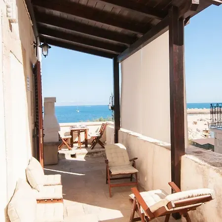 View * Giovinazzo